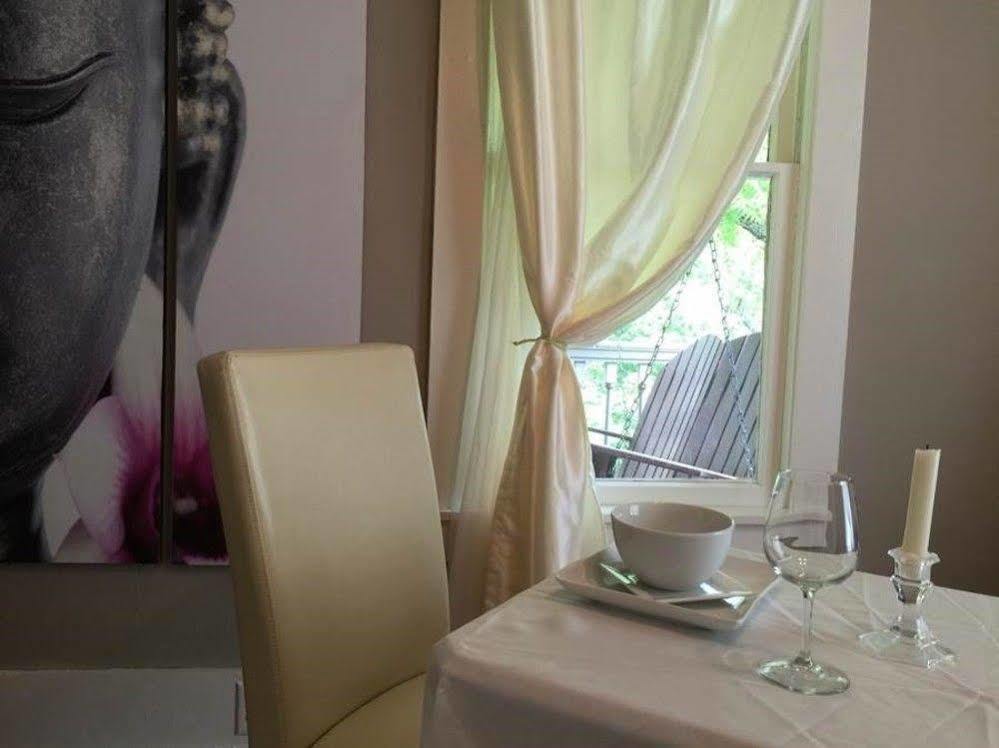 Eureka Zen Cottages Eureka Springs Bagian luar foto